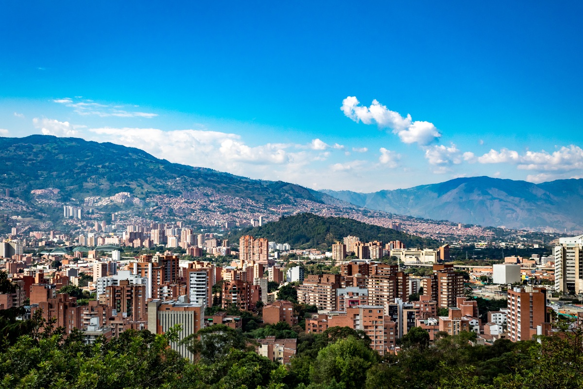 Top_10_destinations_voyage_a_velo_hiver_Medellin