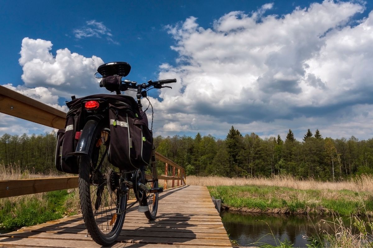 Cyclotourisme: comment préparer son voyage à vélo