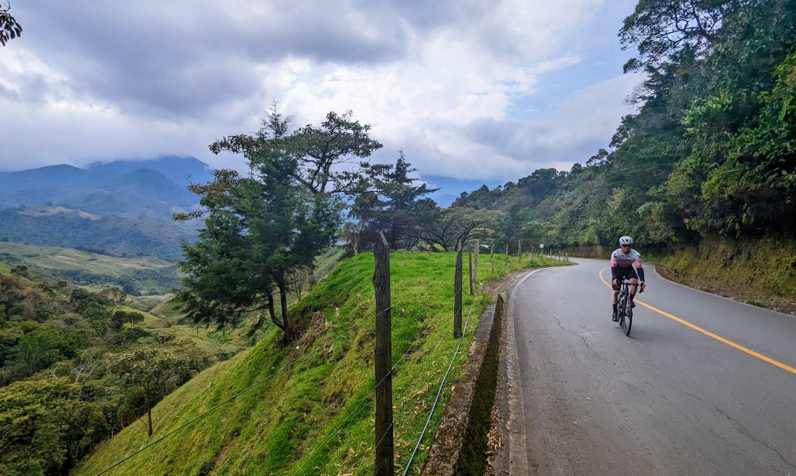velo-colombie-roads